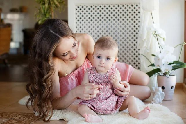 你覺得，做月子有必要請?jiān)律﹩幔? style=